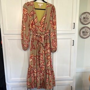 Floral Wrap Dress in Beige and Red